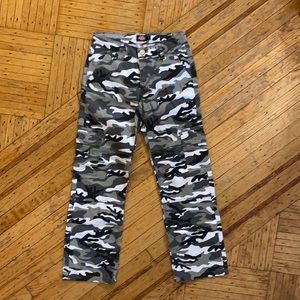 Dickies camo pants